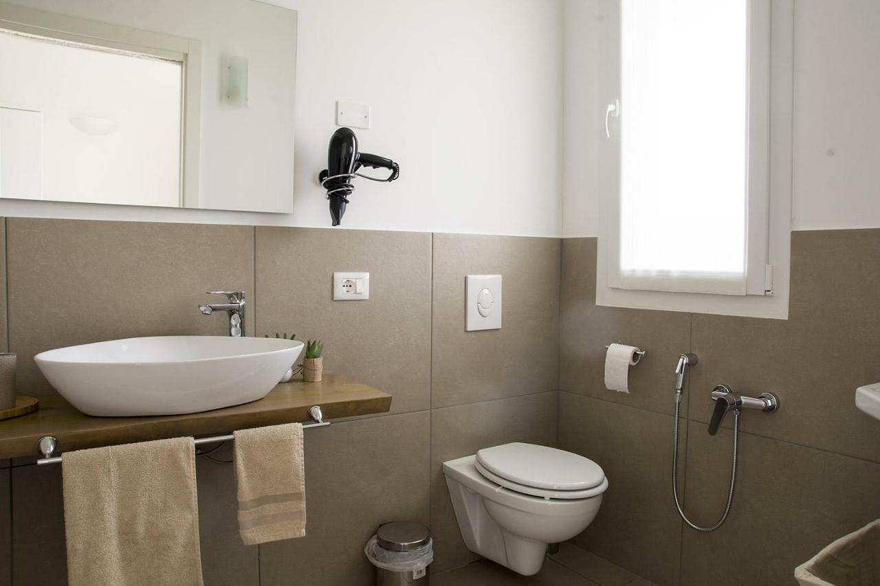 Home Suites Home Salionze Экстерьер фото