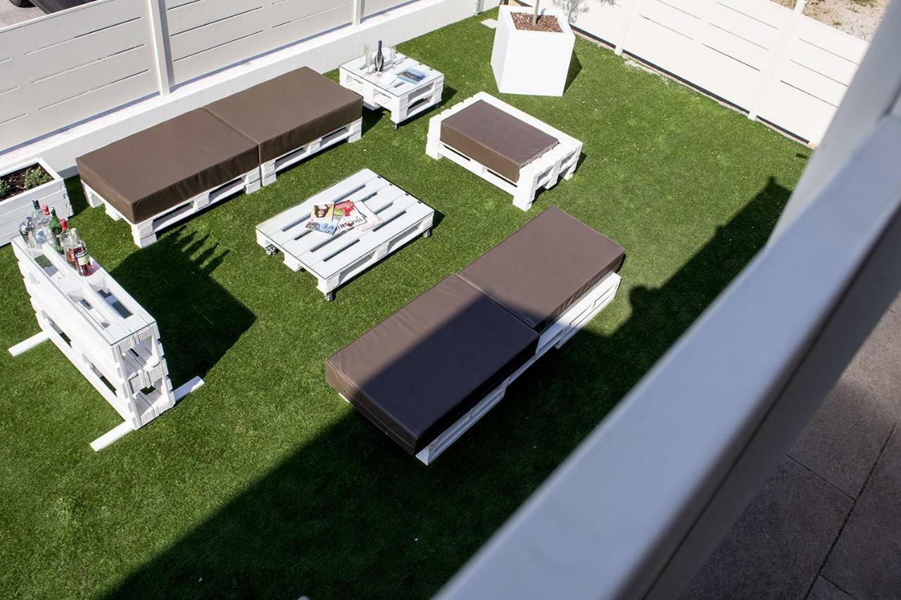 Home Suites Home Salionze Экстерьер фото