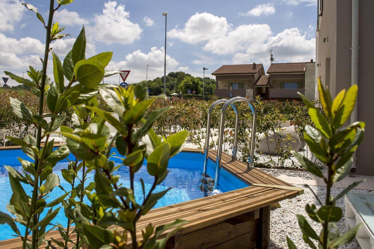 Home Suites Home Salionze Экстерьер фото